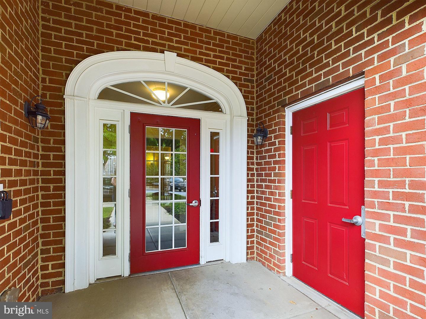 9776 Ashlyn Cir #9776 Property Photo 1