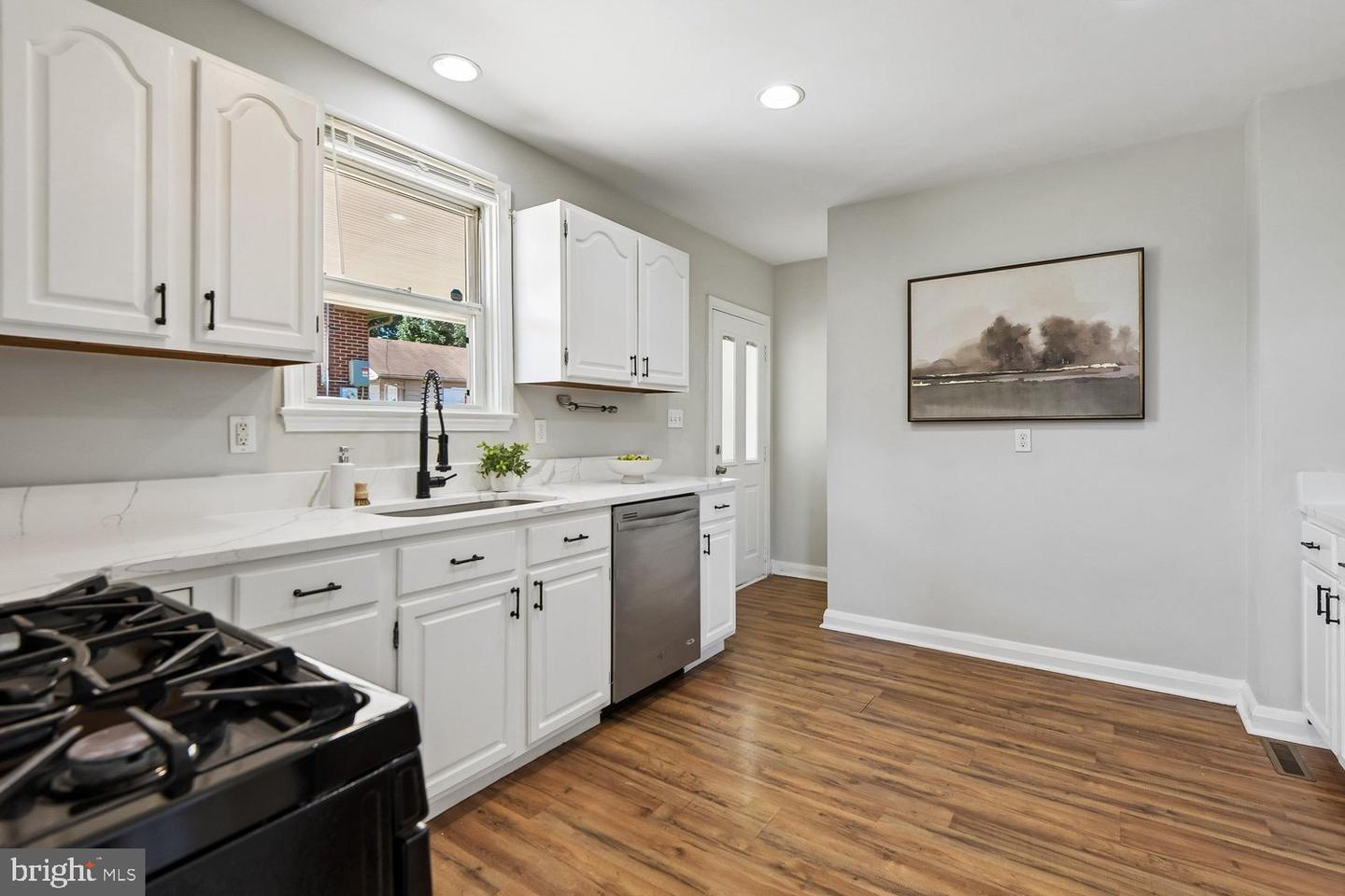 3634 Eitemiller Property Photo 6