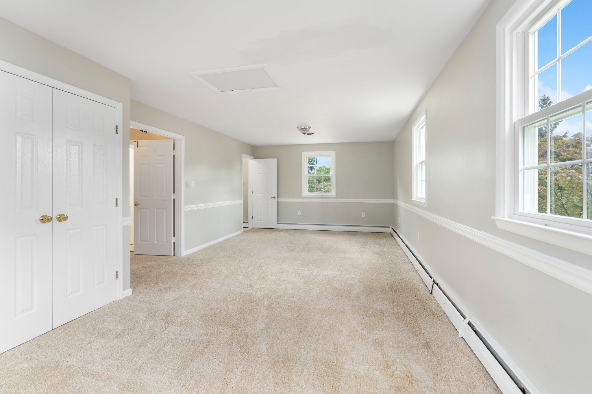46 Club View Ln Property Photo 23