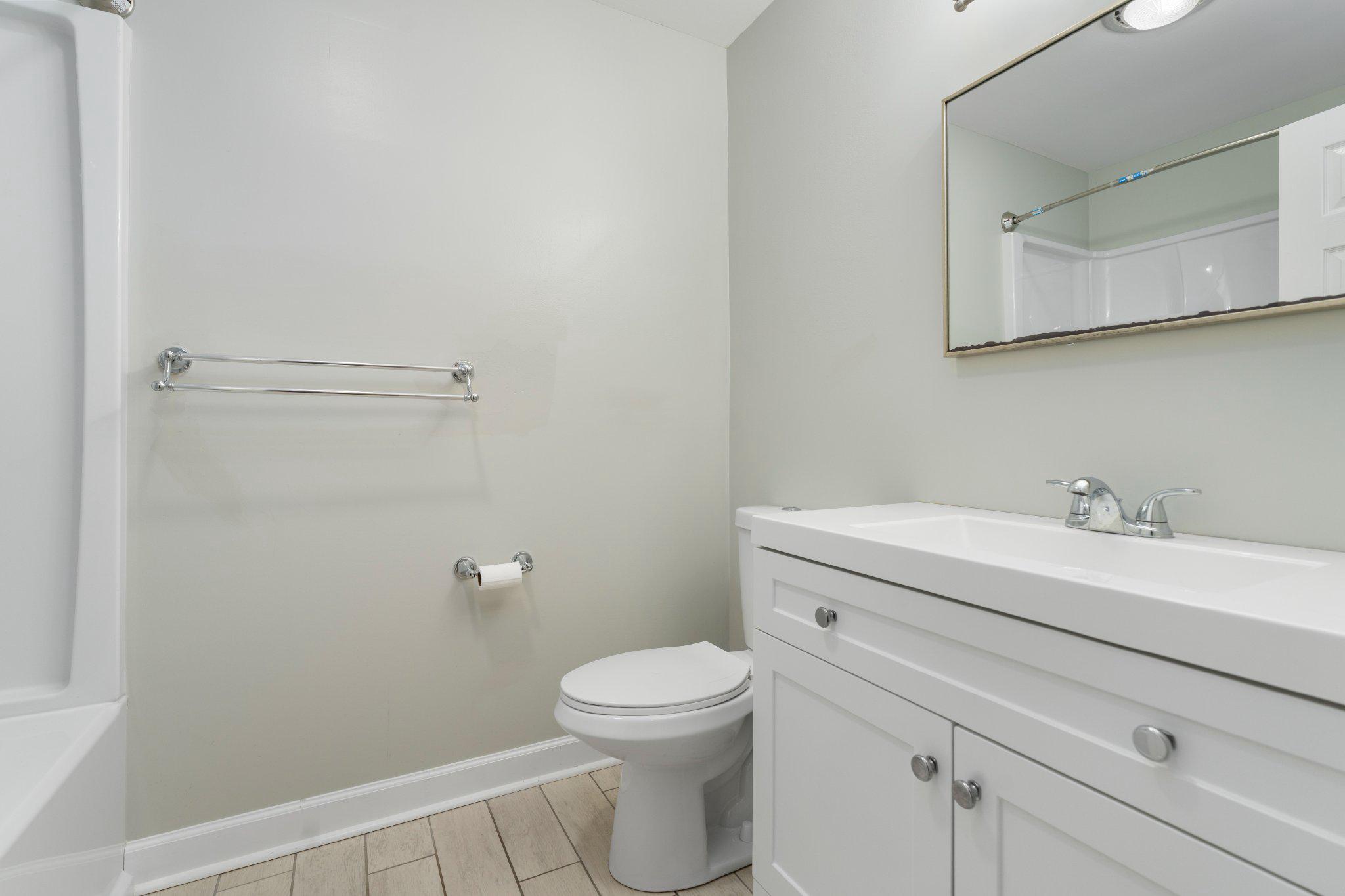 46 Club View Ln Property Photo 28