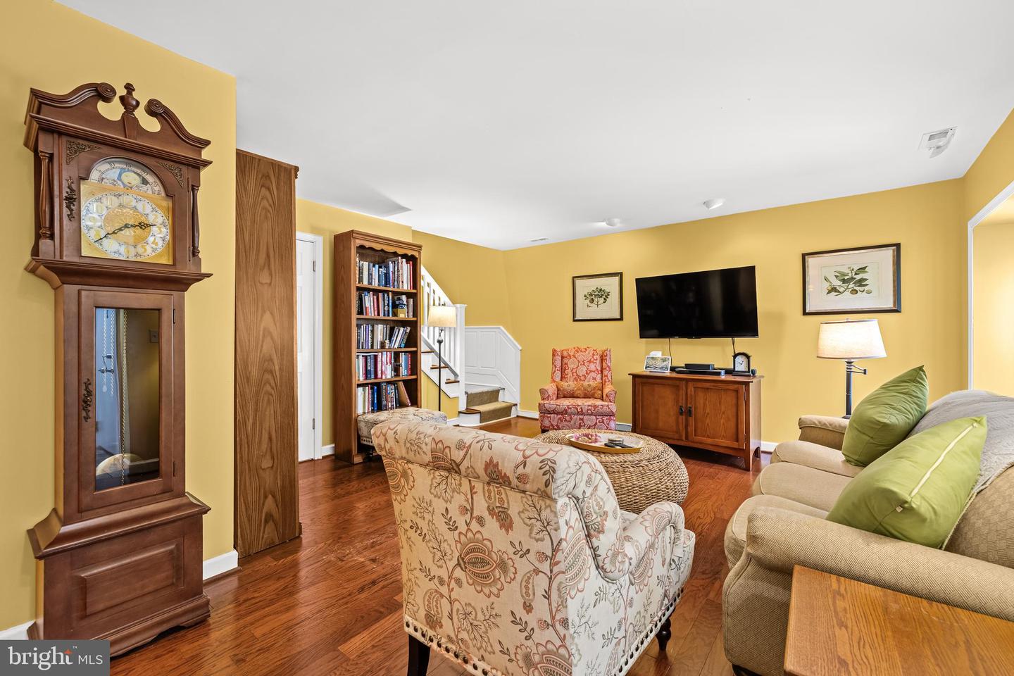 18 Stone Manor Ct Property Photo 8