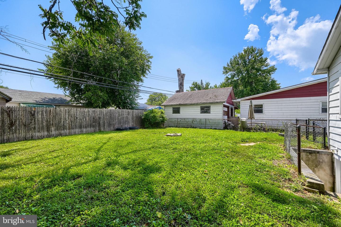 13 Glider Dr Property Photo 19