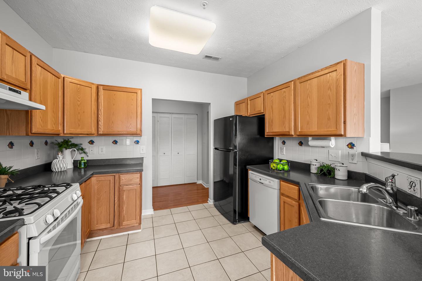4503 Dunton Ter #8503 L Property Photo 14