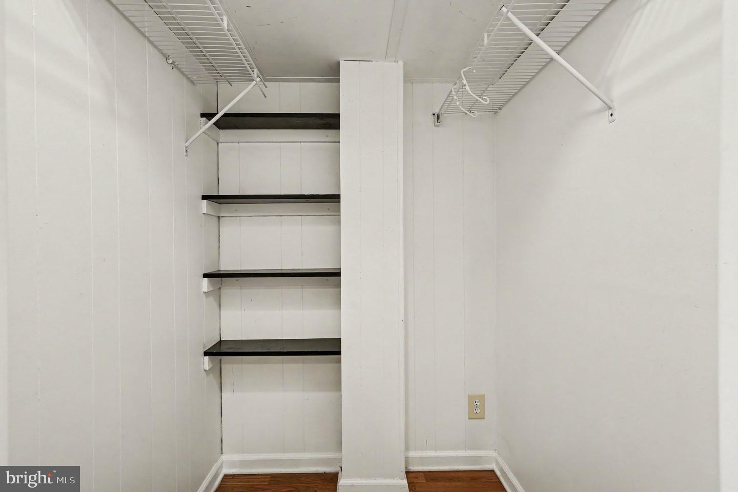 9817 Gunforge Rd Property Photo 32