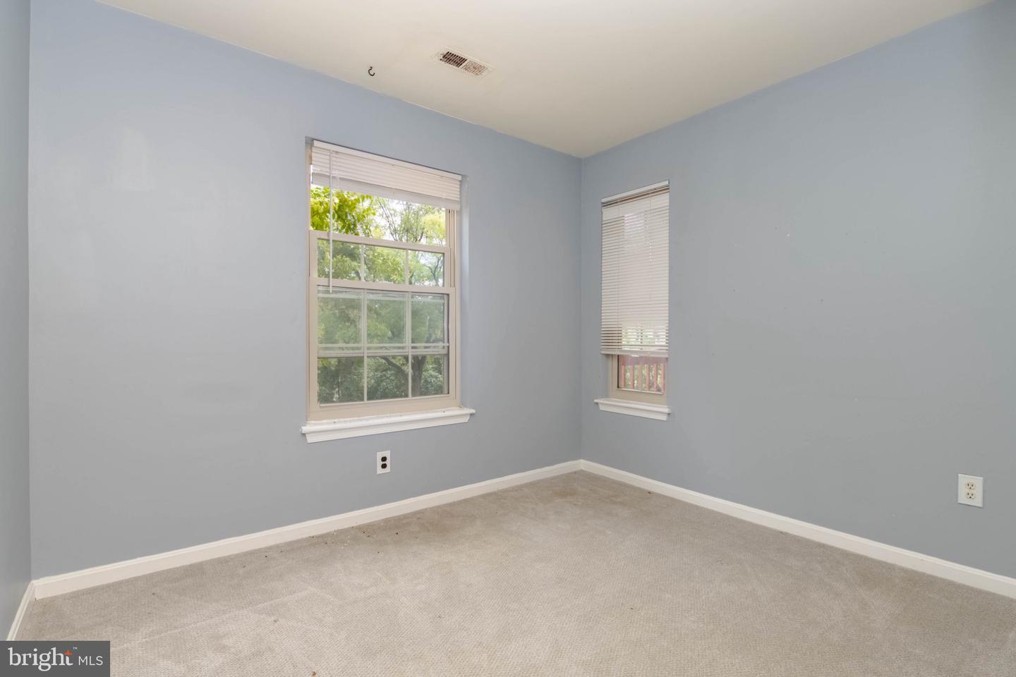 6 Cedar Valley Pl #204 Property Photo 17