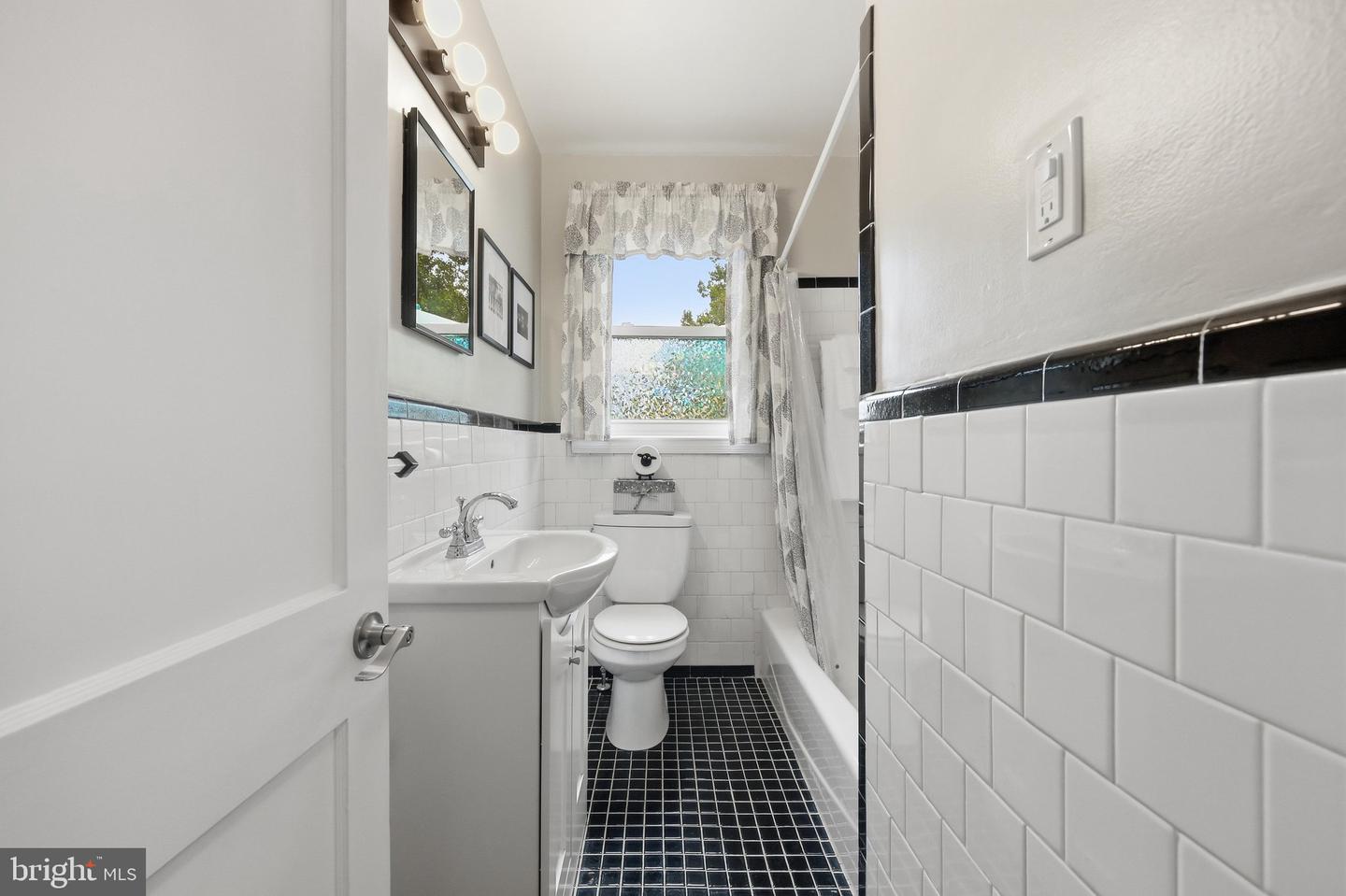 7122 Marston Property Photo 17