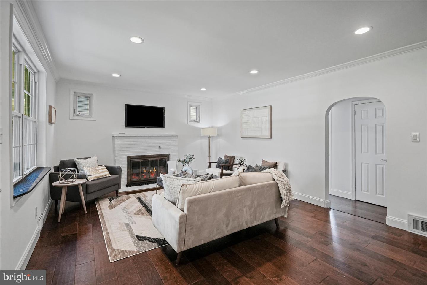 1225 Greystone Rd Property Photo 3