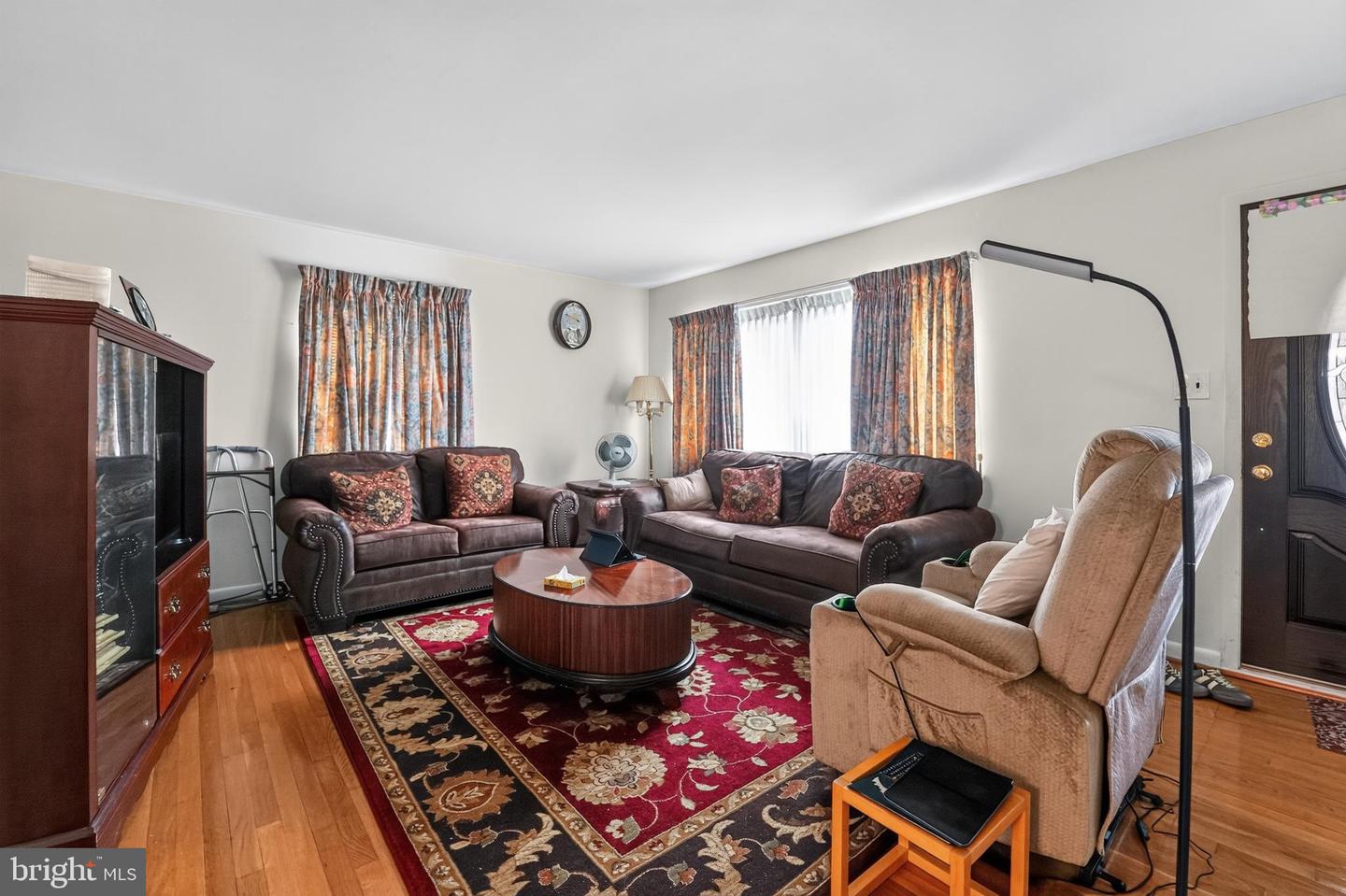 1223 Black Friars Property Photo 8