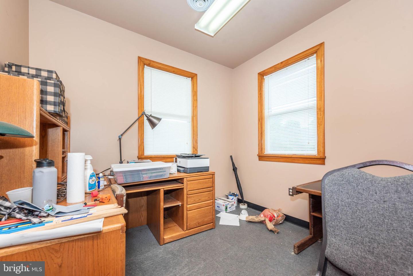 19220 Property Photo 10