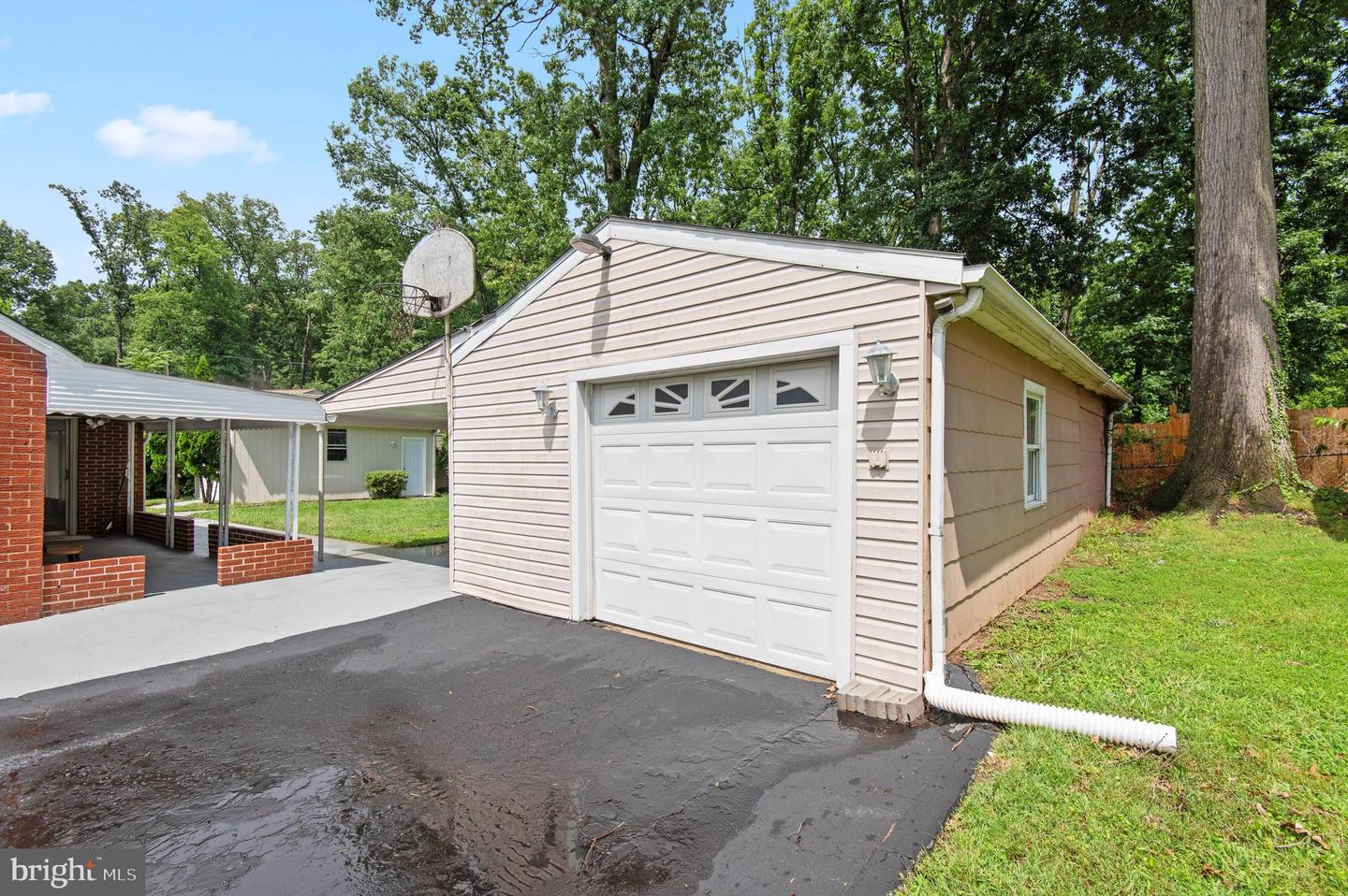 1404 Spring Ave Property Photo 5