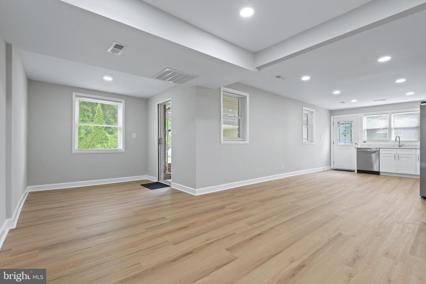 1404 Spring Ave Property Photo 25