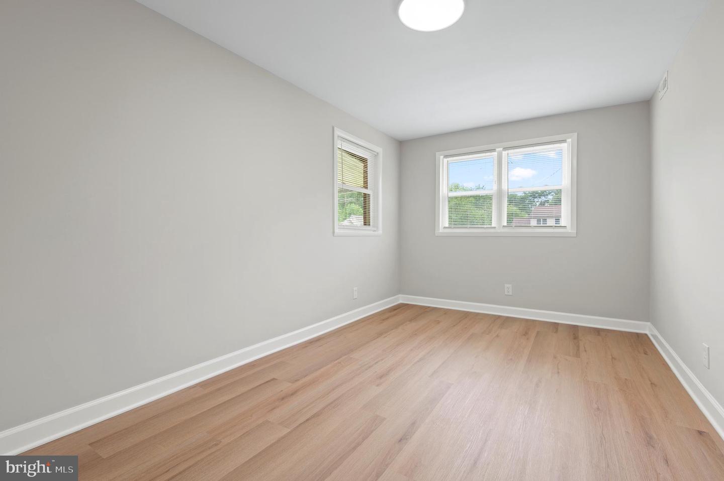 1404 Spring Ave Property Photo 37