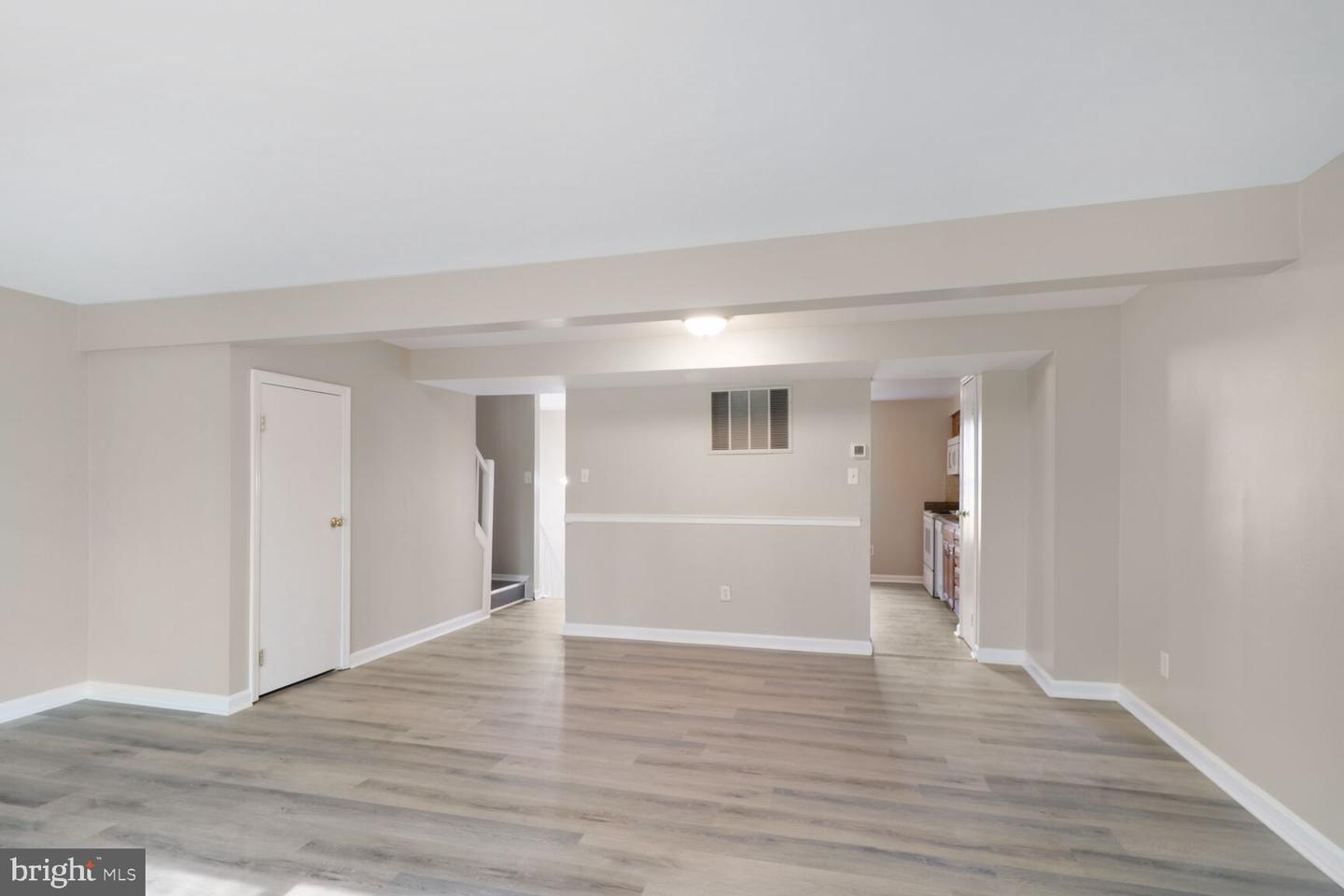 8507 Castlemill Cir Property Photo 10