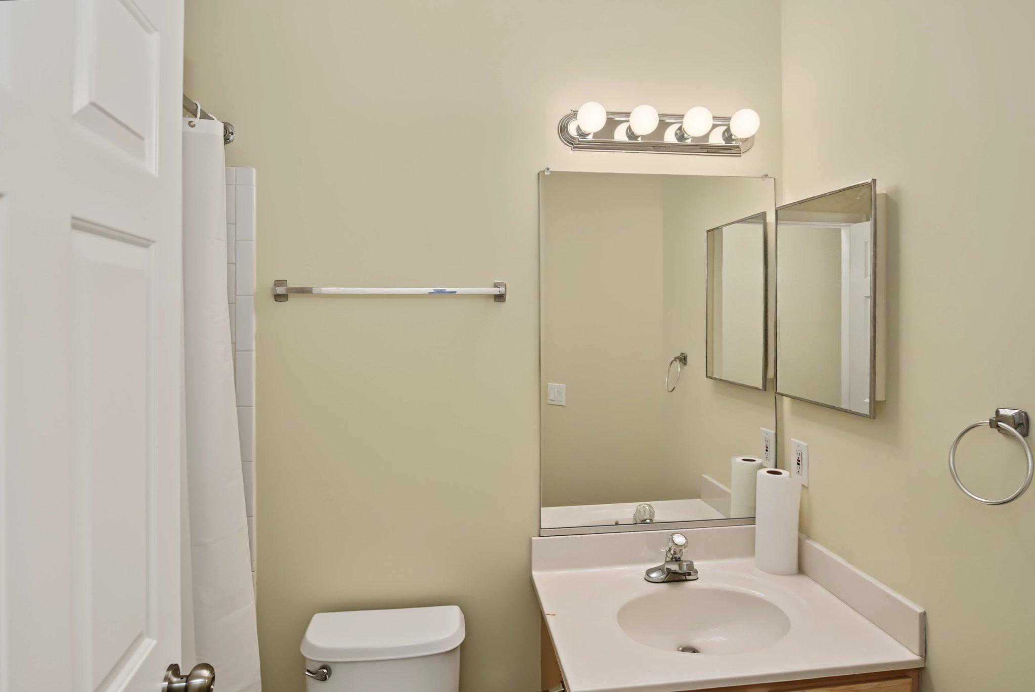 5003 Hollington Dr #201 Property Photo 24