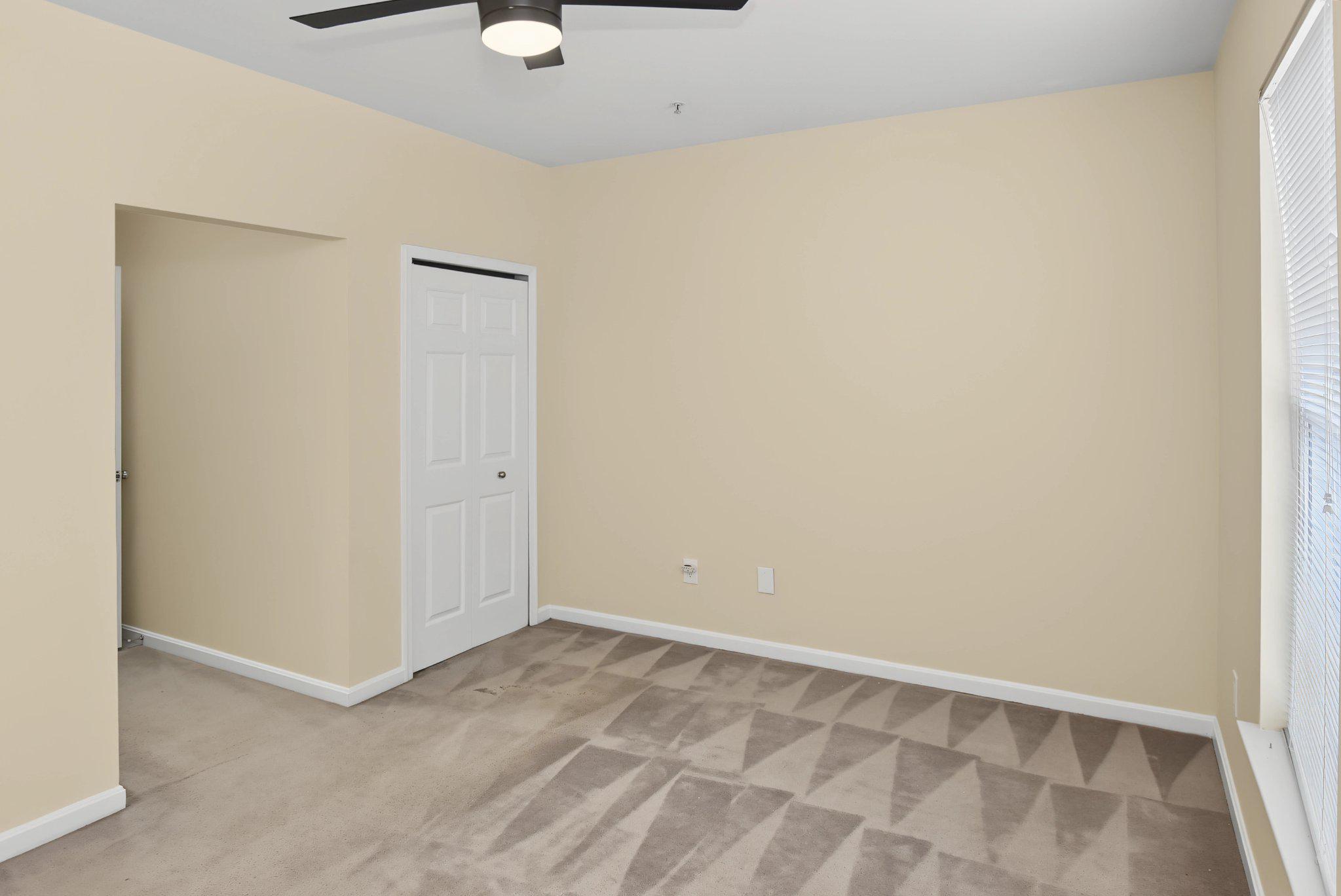 5003 Hollington Dr #201 Property Photo 28