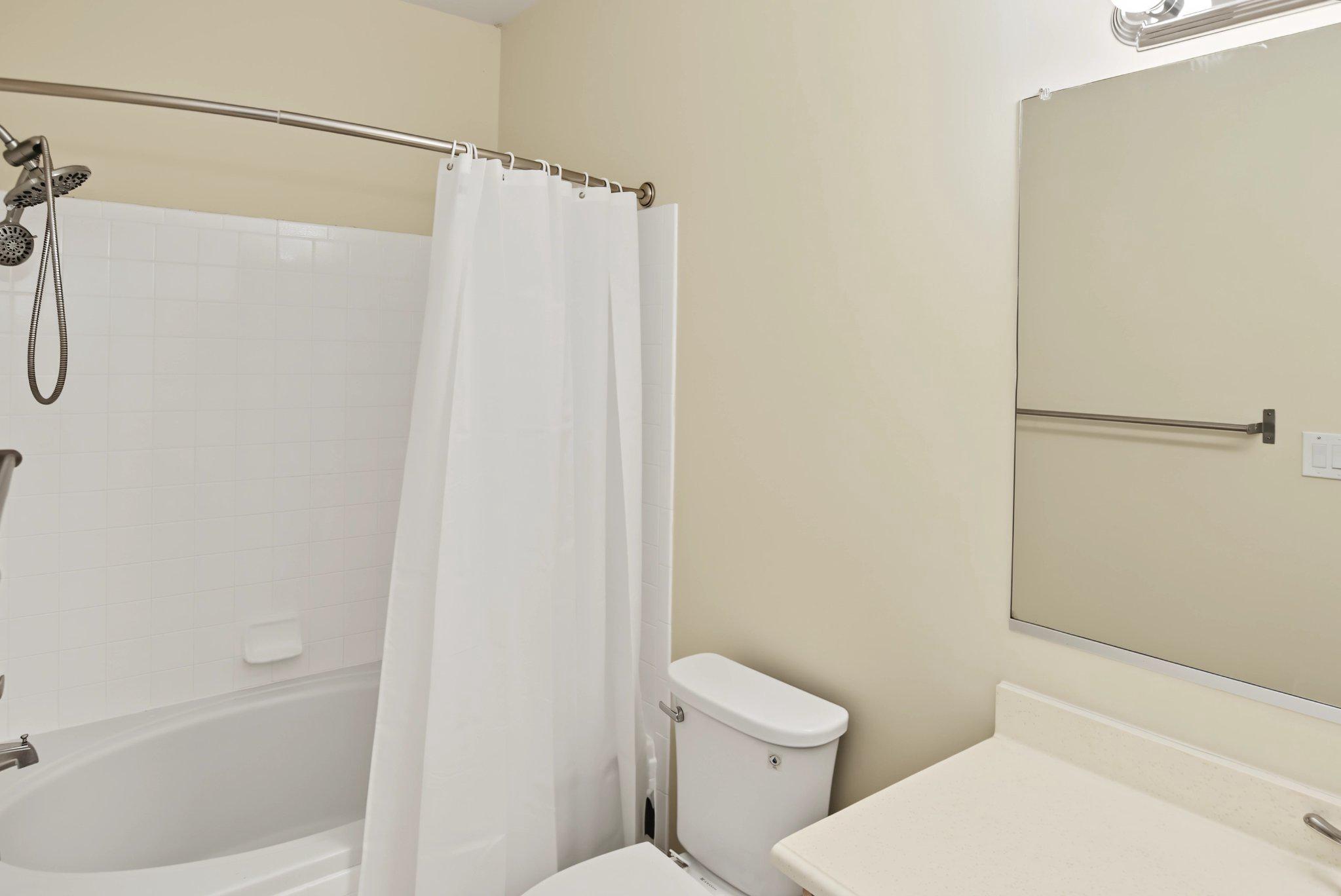 5003 Hollington Dr #201 Property Photo 32