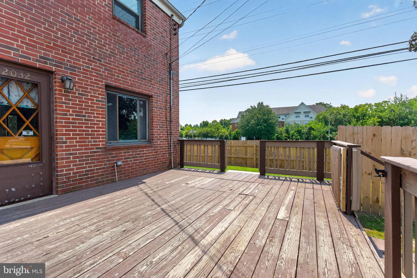 2032 Ormand Rd Property Photo 6