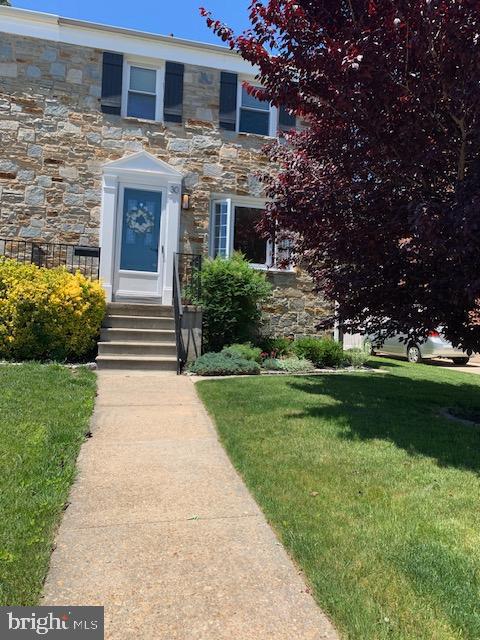 30 Sipple Ave Property Photo 1