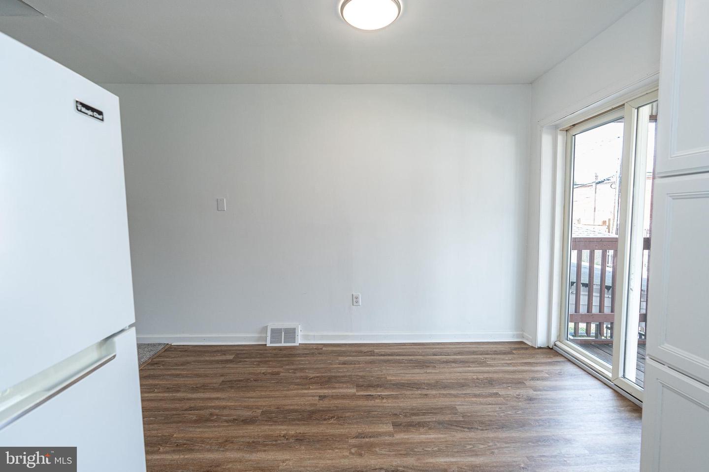 8032 Gray Haven Rd Property Photo 9