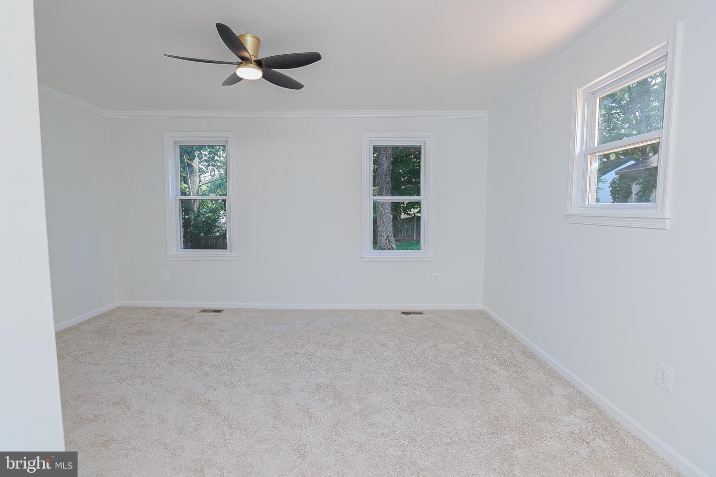 3661 Clifmar Rd Property Photo 16