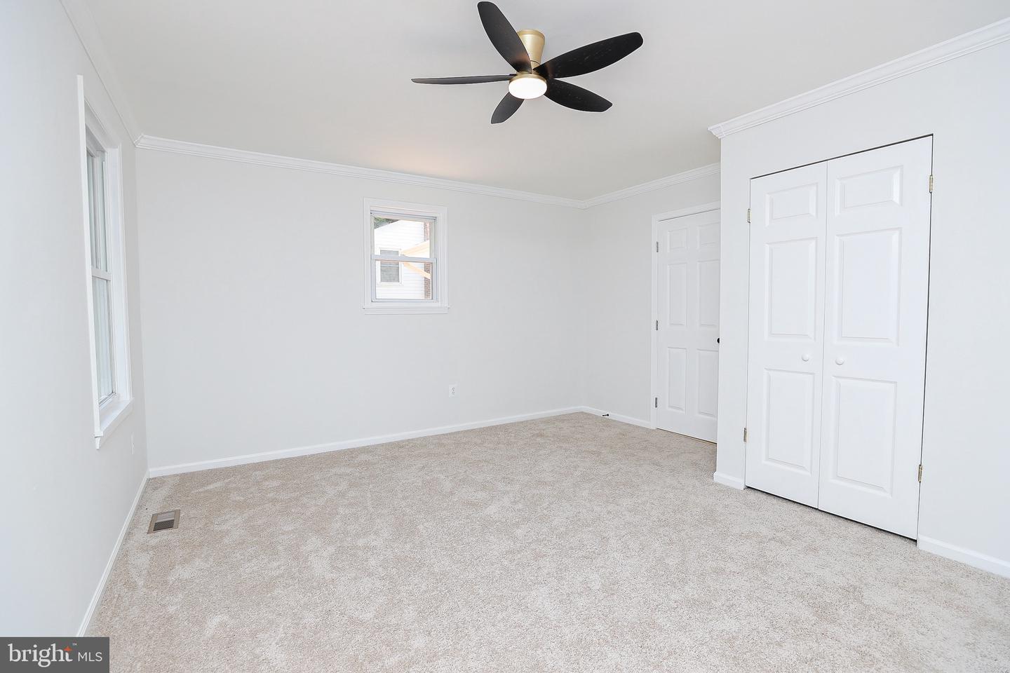 3661 Clifmar Rd Property Photo 18