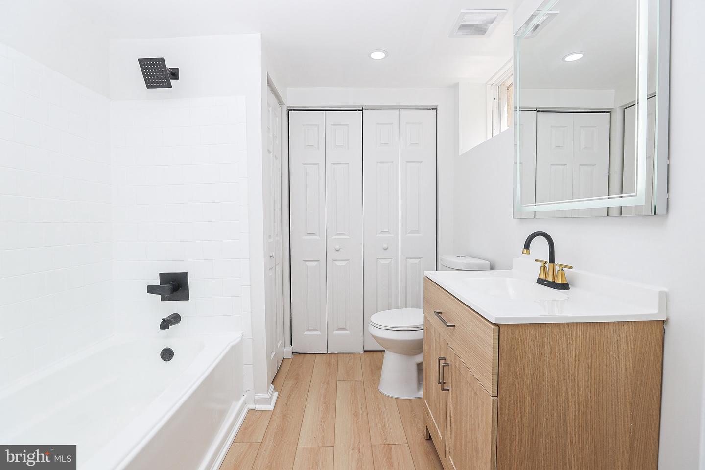 3661 Clifmar Rd Property Photo 26