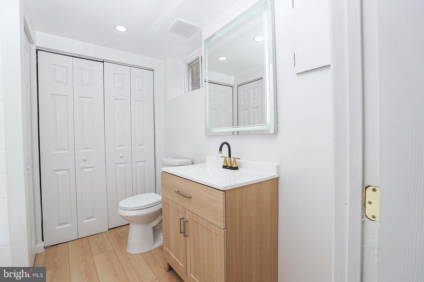 3661 Clifmar Rd Property Photo 27