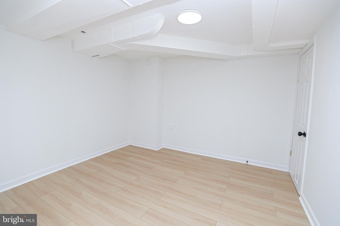 3661 Clifmar Rd Property Photo 34