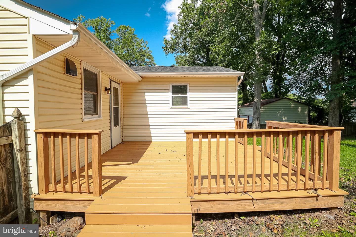 3661 Clifmar Rd Property Photo 37