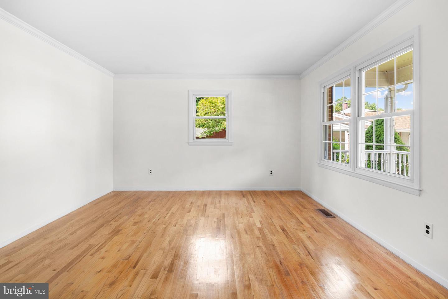 11 Moray Ct Property Photo 5