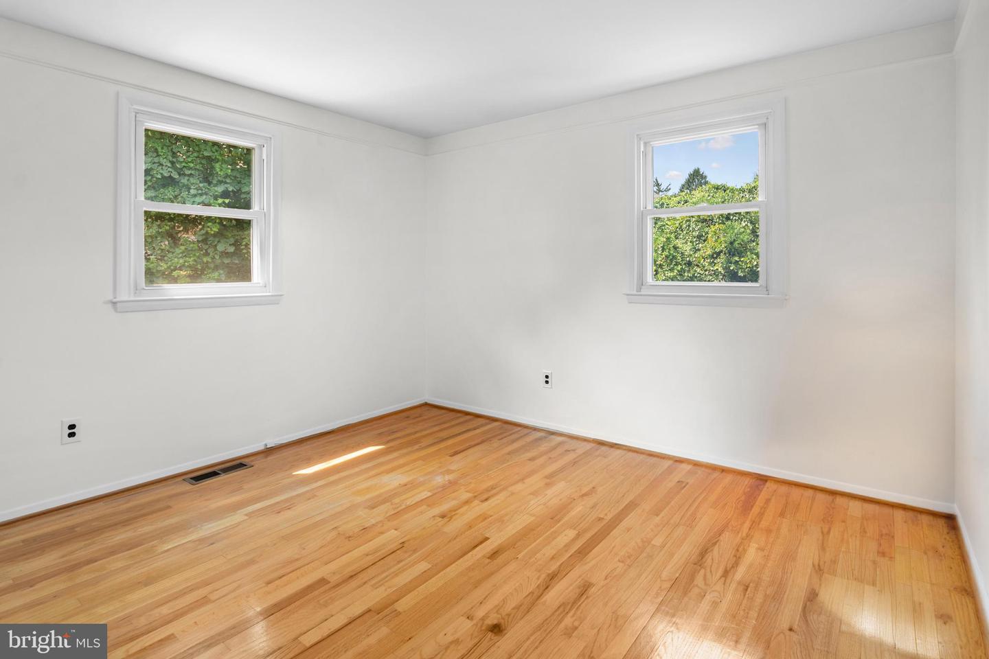 11 Moray Ct Property Photo 31