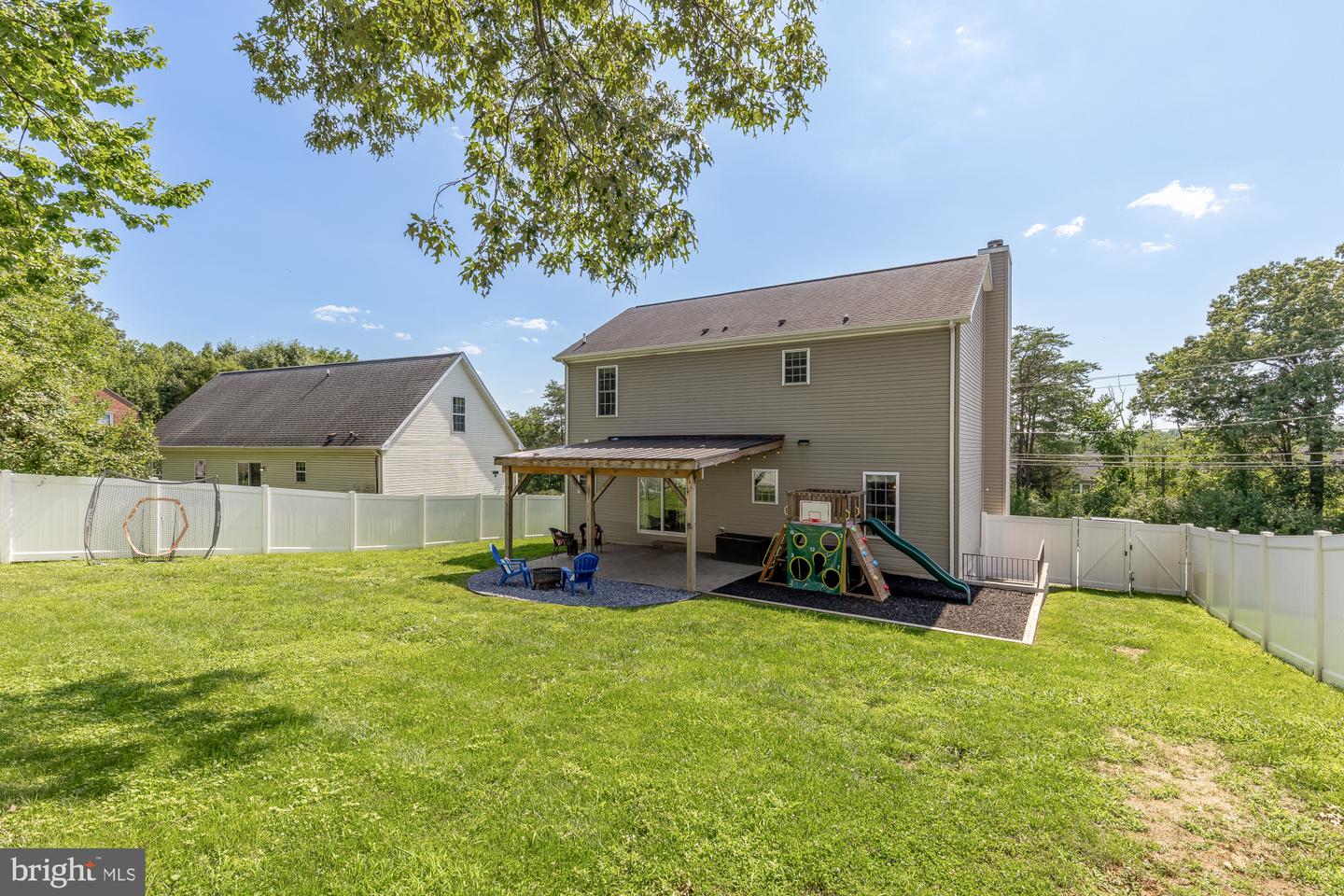 1831 Clarke Blvd Property Photo 47