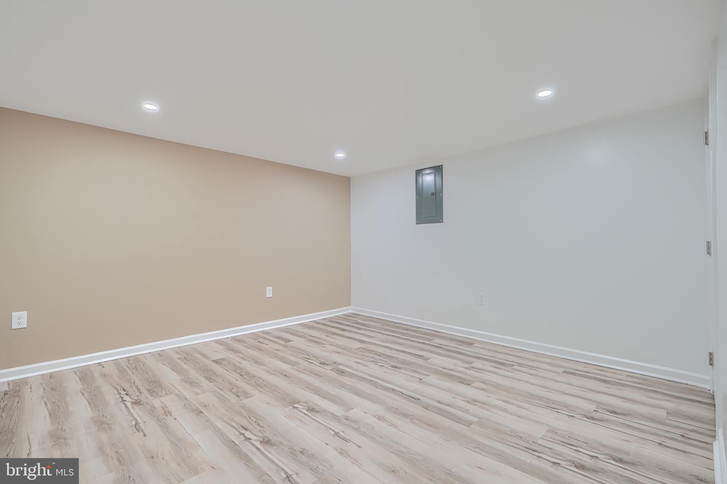 1225 Berkwood Rd Property Photo 24
