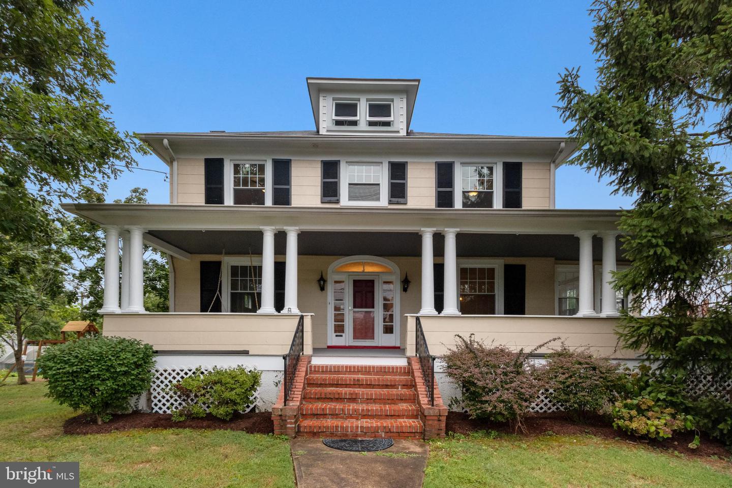 1305 Frederick Rd Property Photo 1