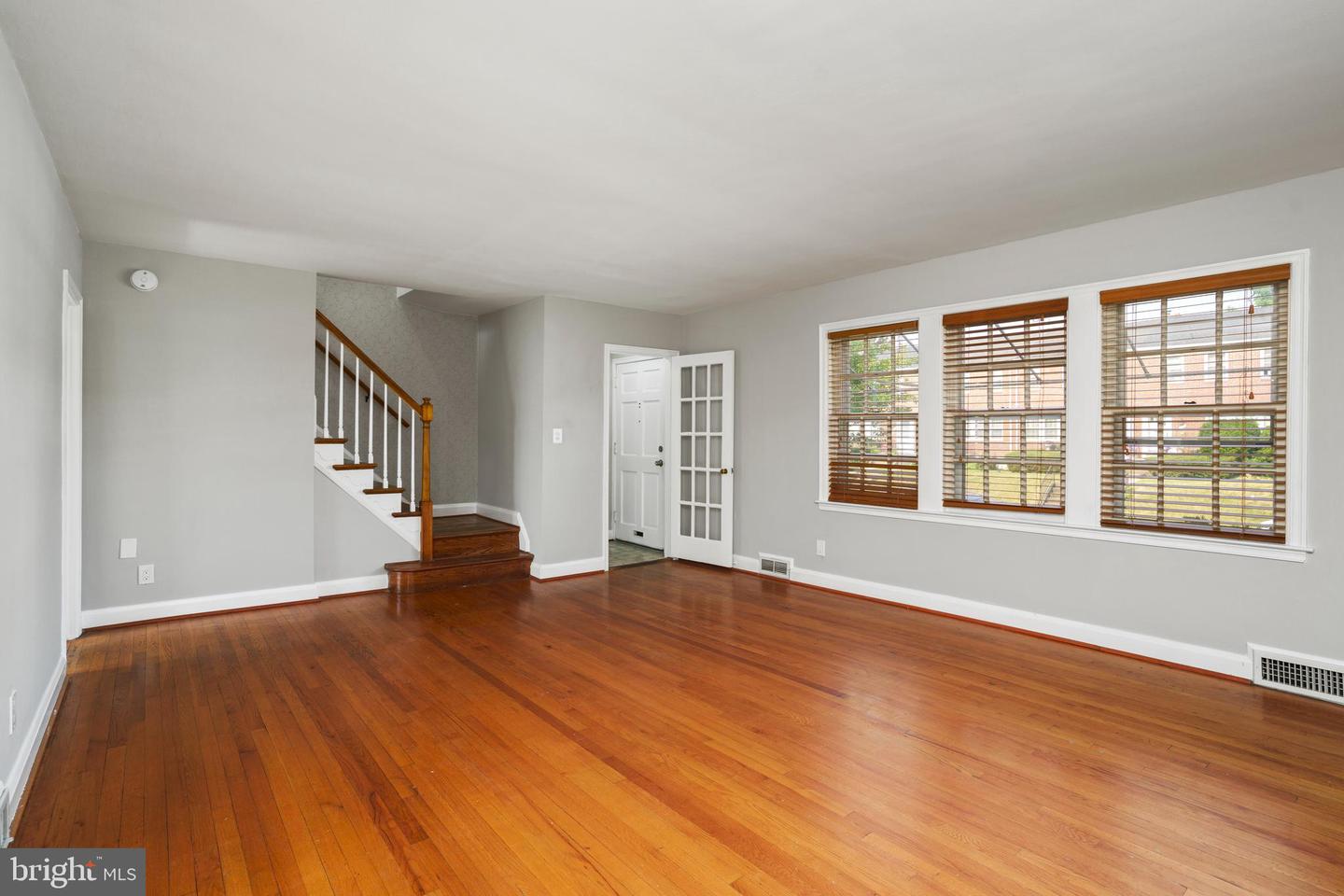 1738 Glen Ridge Rd Property Photo 5