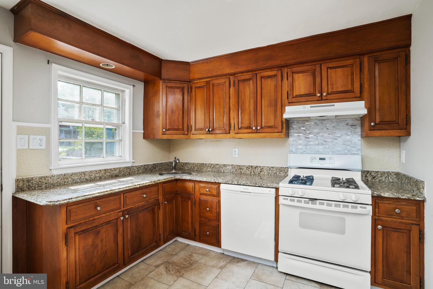 1738 Glen Ridge Rd Property Photo 8