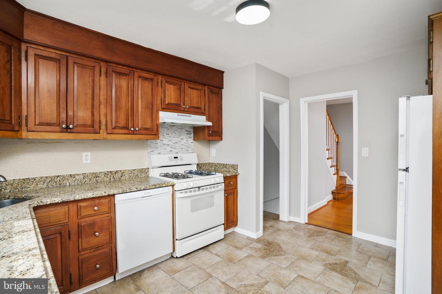 1738 Glen Ridge Rd Property Photo 9