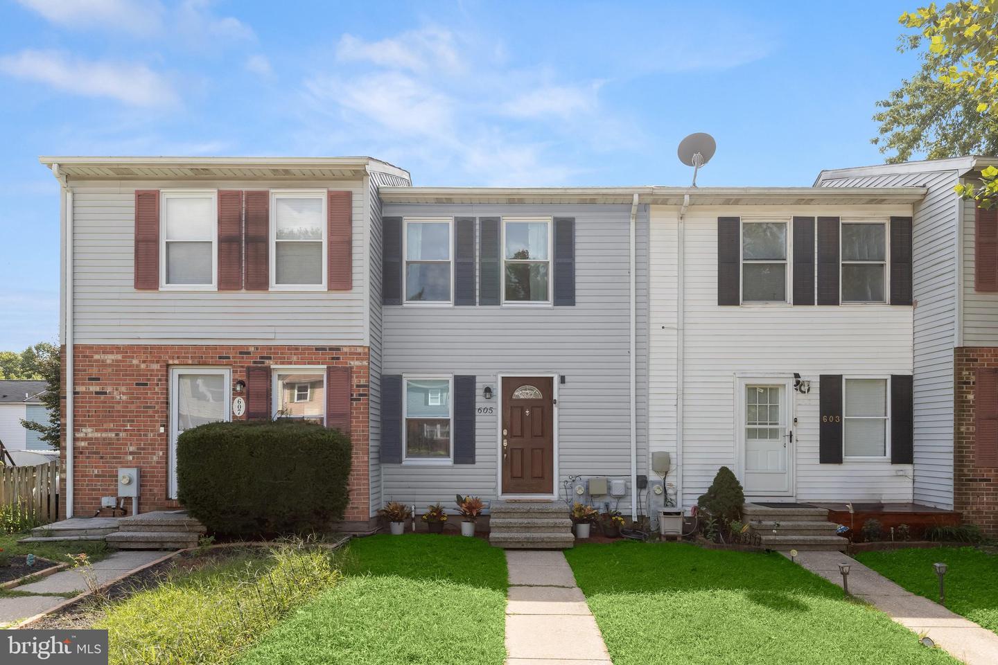 605 Glynock Pl Property Photo 1