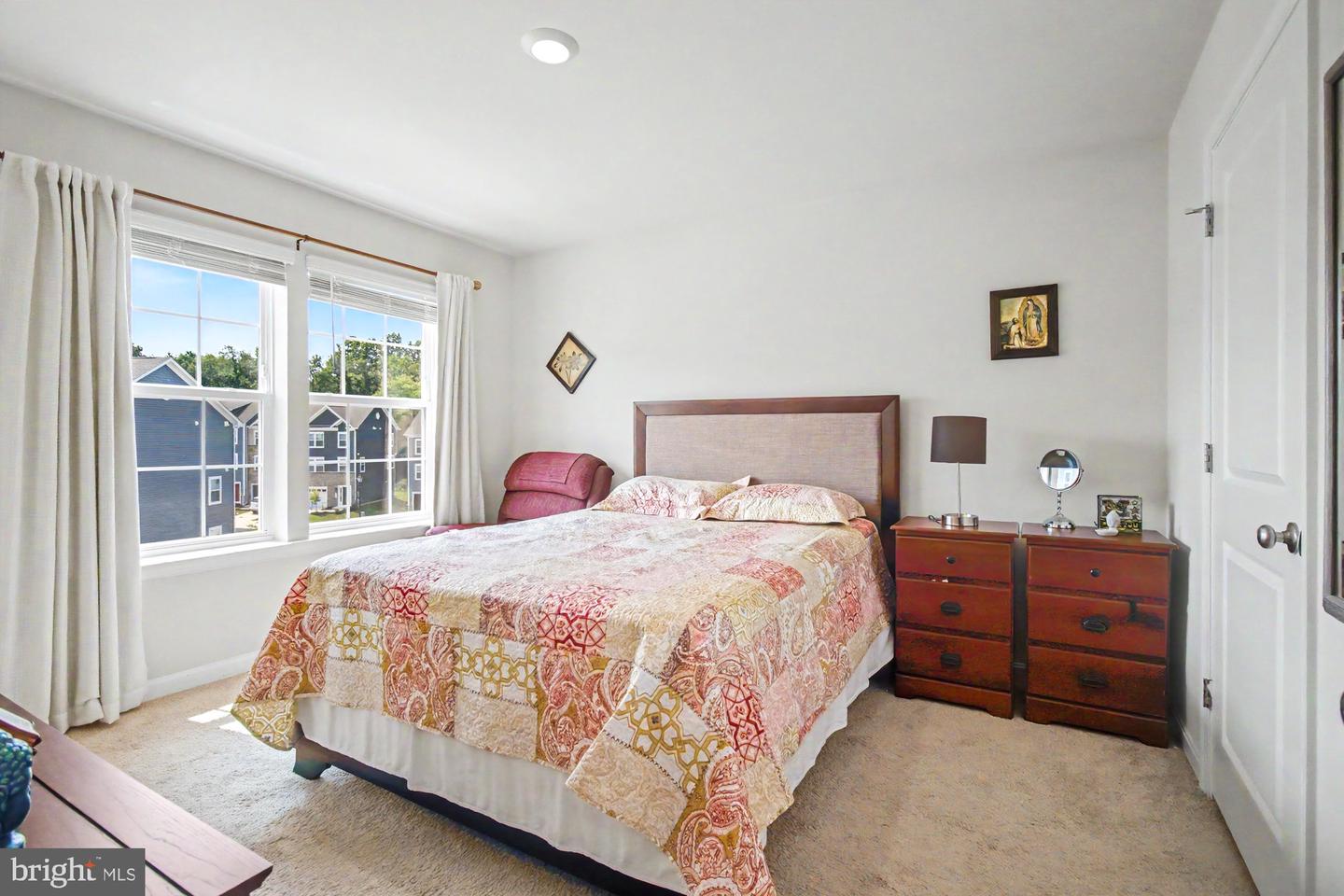 4912 Arcola Rd Property Photo 22