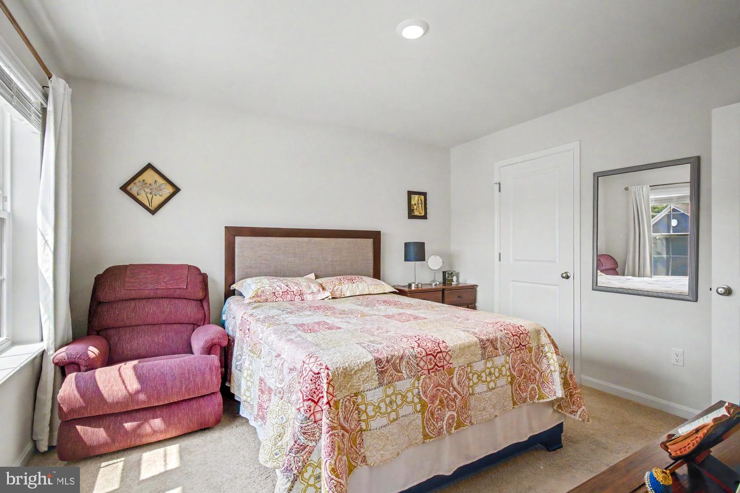4912 Arcola Rd Property Photo 23