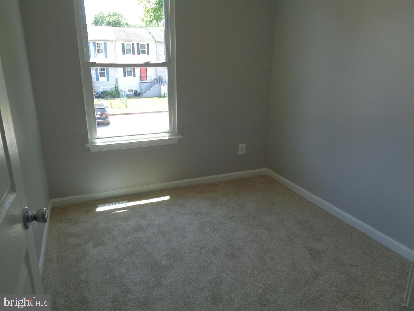 612 Kittendale Cir Property Photo 12