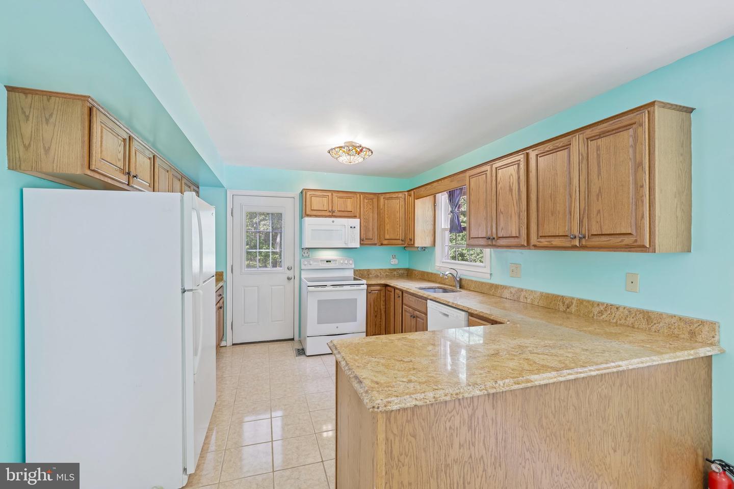 6 Edge Springs Ct Property Photo 8