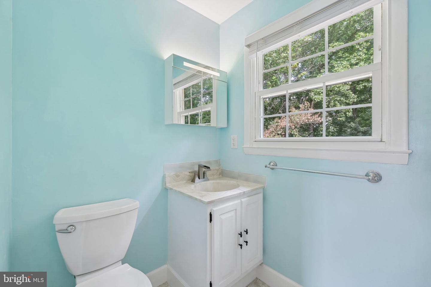 6 Edge Springs Ct Property Photo 14