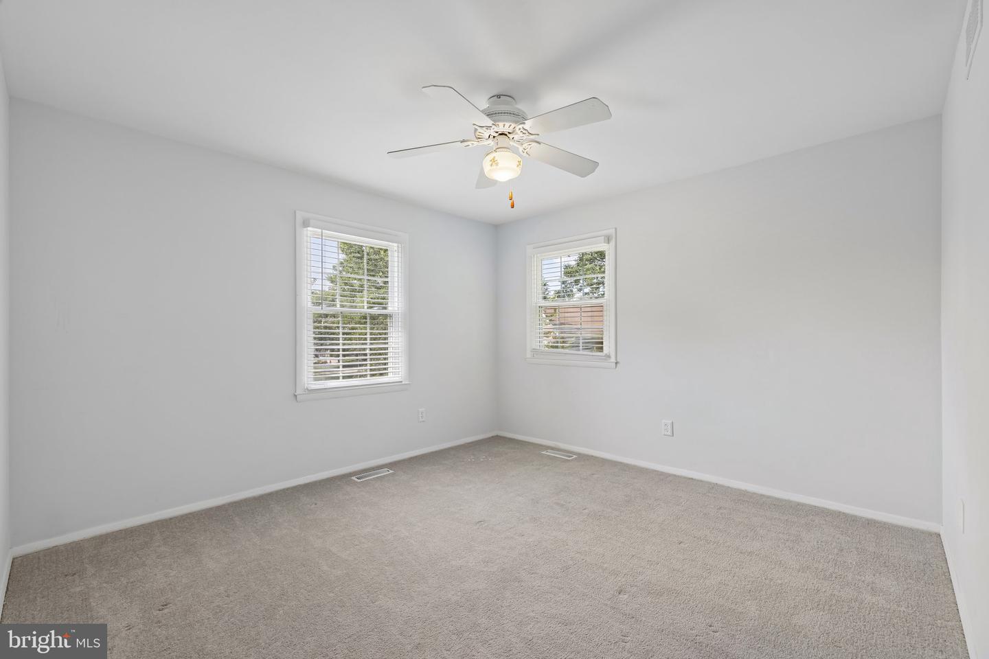 6 Edge Springs Ct Property Photo 15