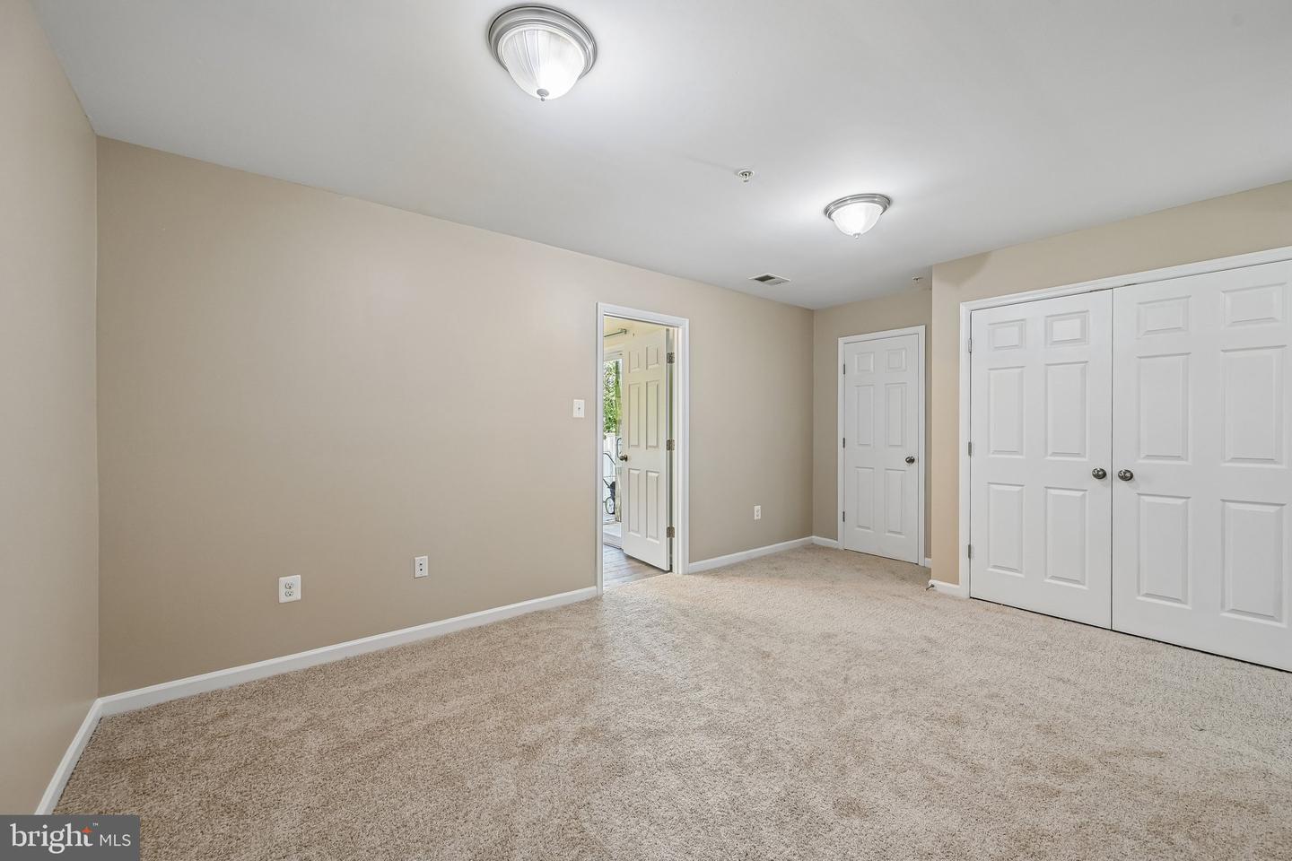 8518 Stansbury Lake Dr Property Photo 6
