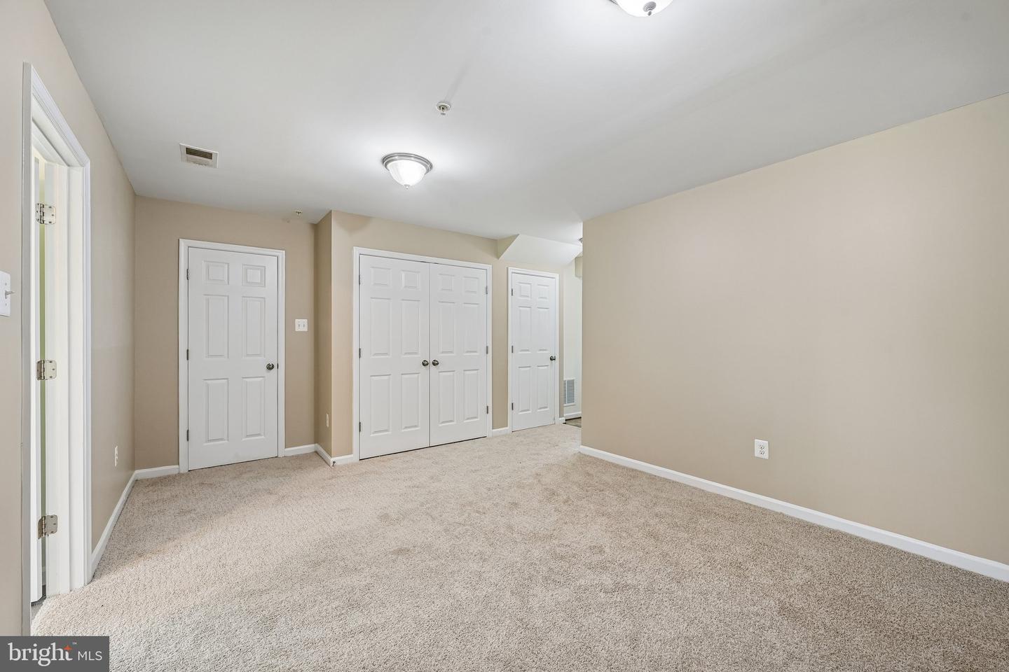 8518 Stansbury Lake Dr Property Photo 7