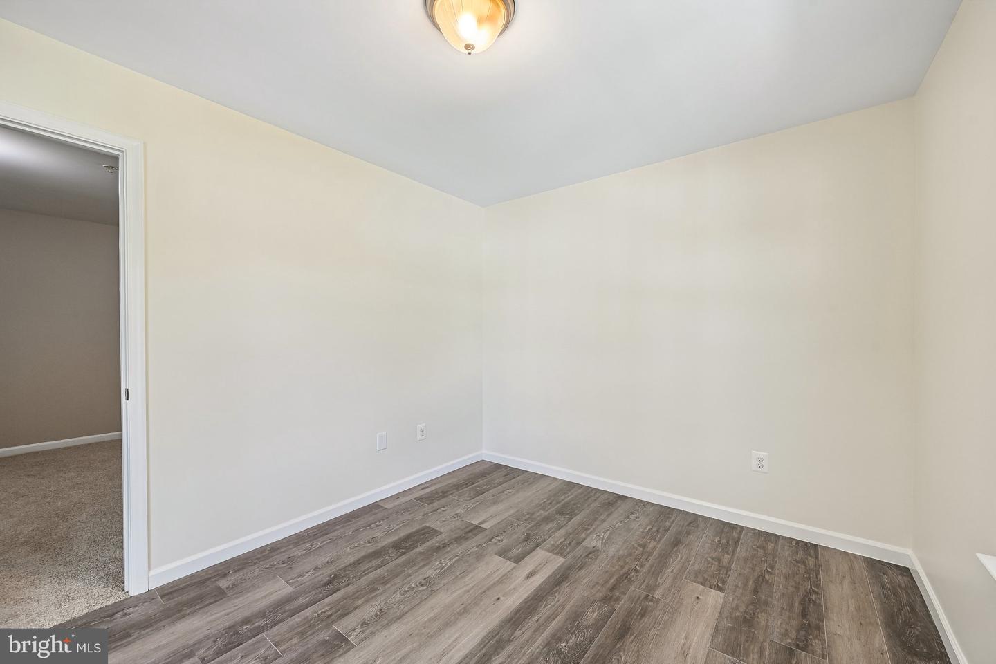 8518 Stansbury Lake Dr Property Photo 11