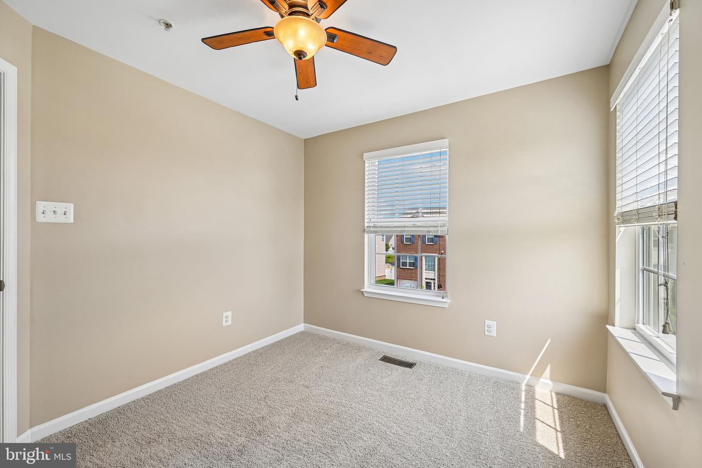 8518 Stansbury Lake Dr Property Photo 41