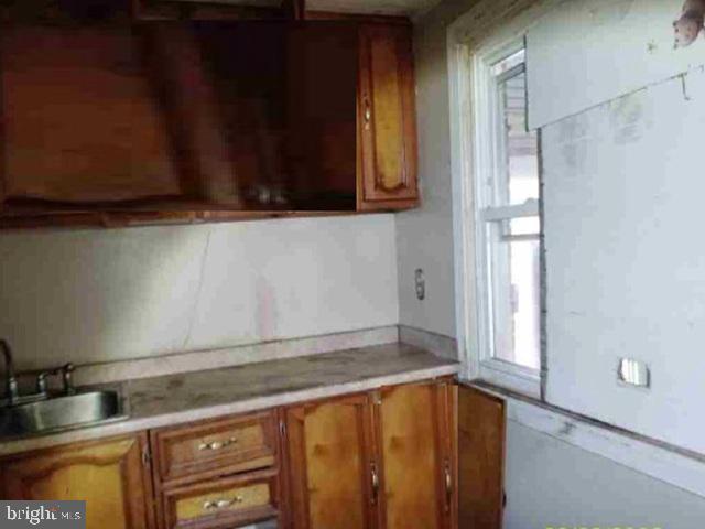 4415 Norfen Rd Property Photo 7