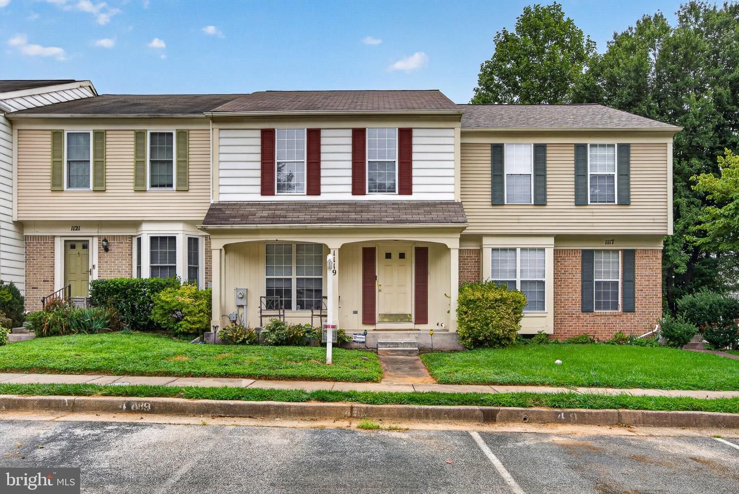 1119 SILENTGLADE RD